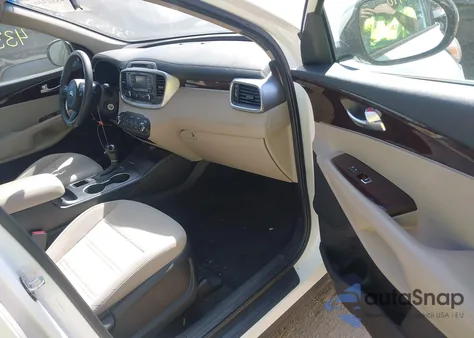 2016 Kia Sorento 3.3L Lx from USA, damaged, VIN 5XYPGDA58GG063251